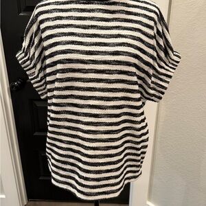Doe & Rae Monochrome Striped Short Sleeve Top